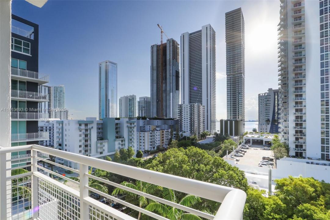 2200 NE 4th Ave 807, Miami, Florida 33137