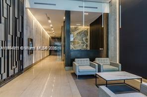 14 NE 1st Ave 1100R, Miami, فلوريدا 33132, الولايات المتحدة