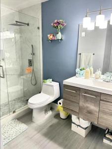 8440 SW 8th St 603A, Miami, Florida 33144, USA