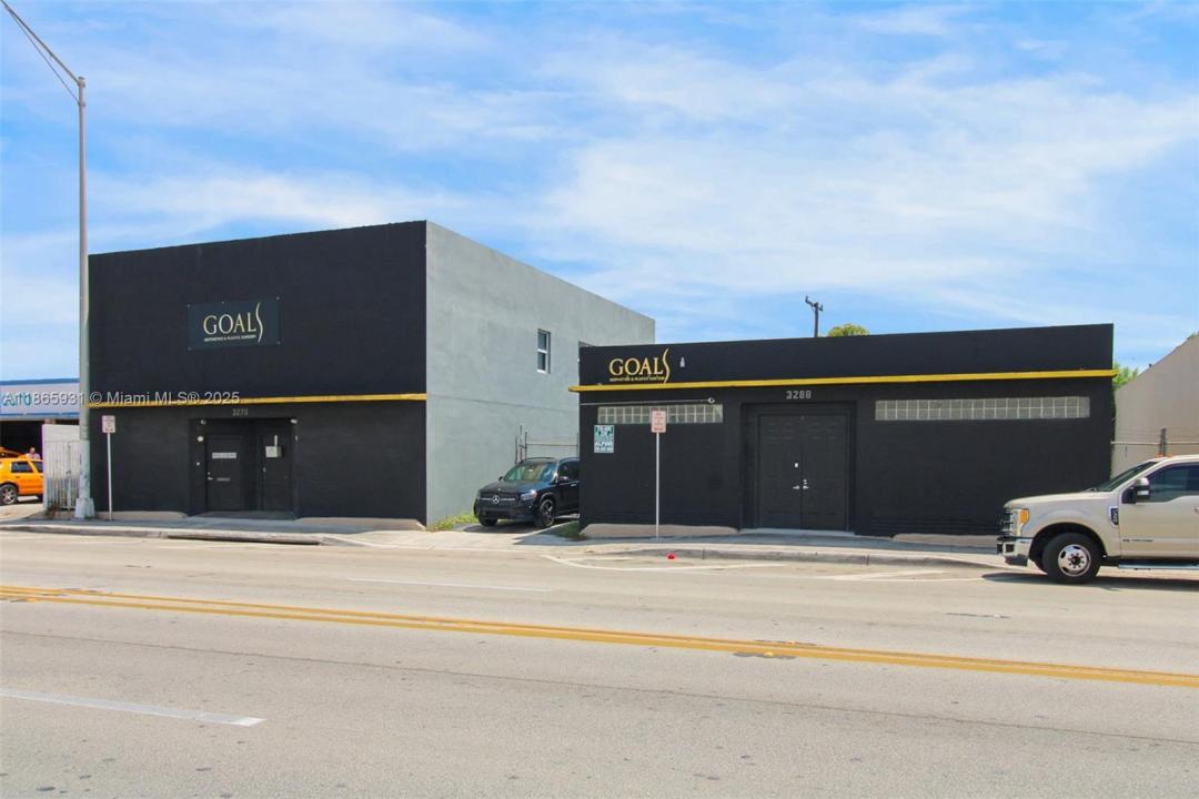 3270 NW 36th St, Miami, Flórida 33142, Estados Unidos