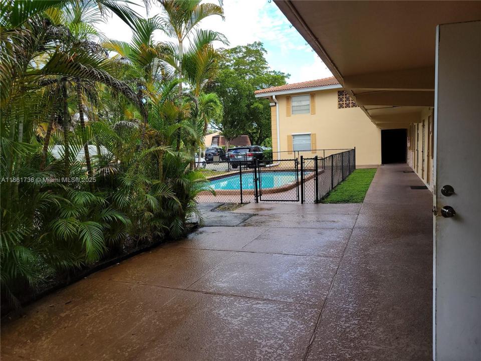 8704 NW 35th St 105, Coral Springs, 플로리다 33065, 미국