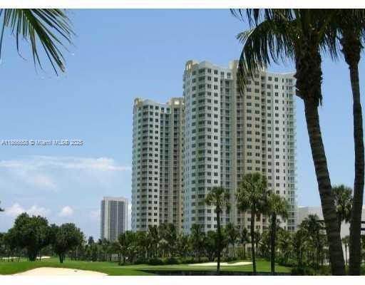 1755 E Hallandale Beach Blvd 1005E, Hallandale Beach, Florida 33009, Stati Uniti