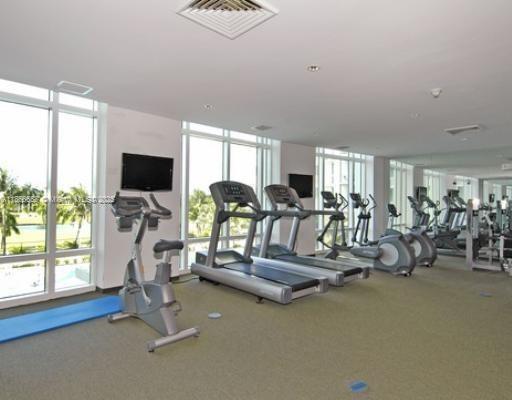 1755 E Hallandale Beach Blvd 1005E, Hallandale Beach, Florida 33009, Stati Uniti