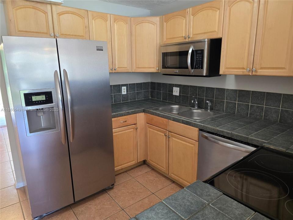 1260 SE Saint Lawrence Way 1260, Stuart, Florida 34997