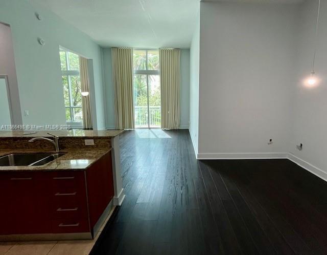 9055 SW 73rd Ct 207, Miami, Florida 33156, Amerika Birleşik Devletleri