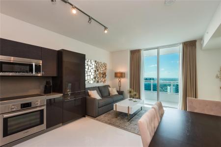 1080 Brickell Ave 4105, Miami, Florida 33131, USA