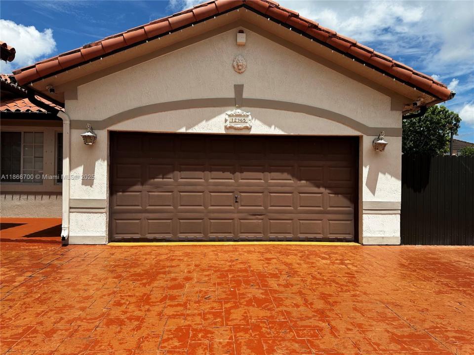 12365 NW 6th St, Miami, Florida 33182, HOA KỲ