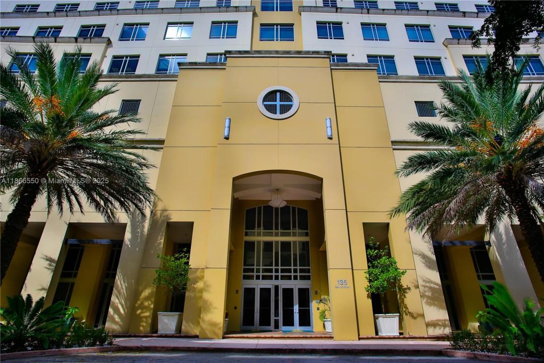 135 San Lorenzo Ave 150, Coral Gables, Флорида 33146, Соединенные Штаты