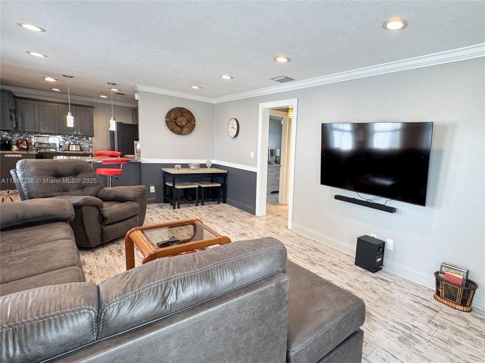 161 NW 27th Ct, Pompano Beach, פלורידה 33064, ארצות הברית של אמריקה 