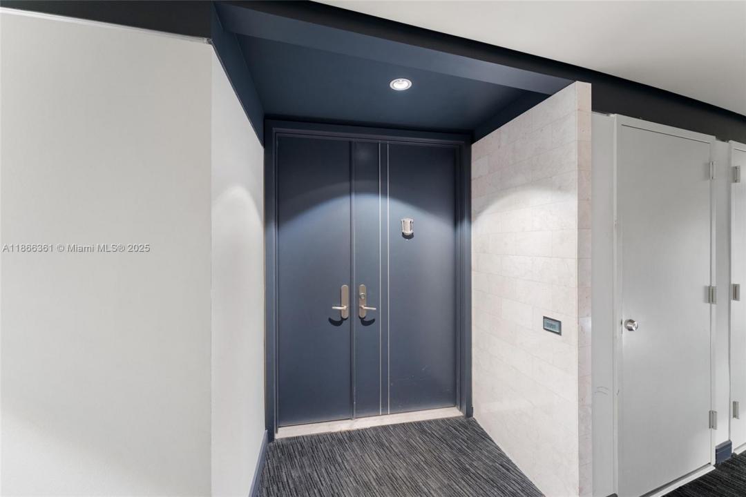 901 Brickell Key Blvd 2801, Miami, Floride 33131, États-Unis