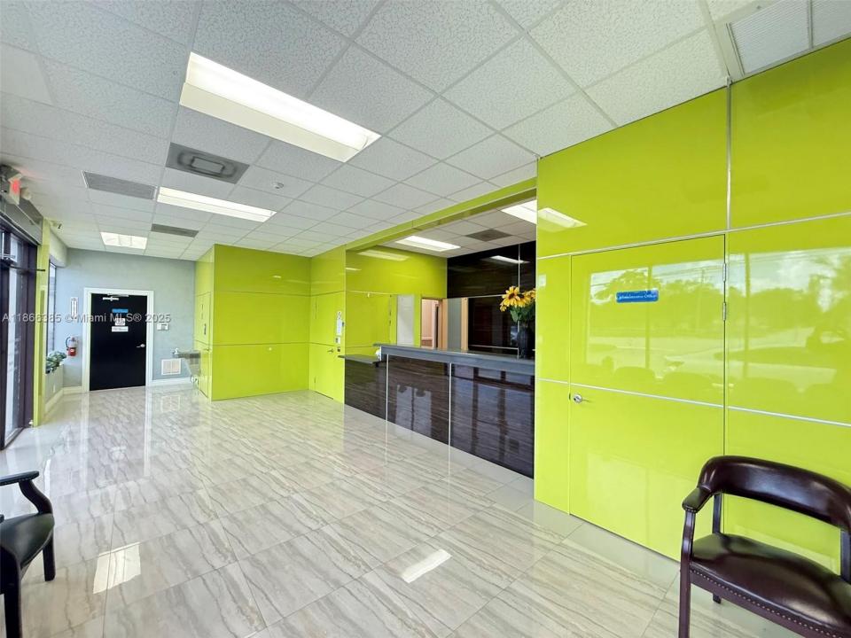 2950 Griffin Rd, Dania Beach, Florida 33312, Estados Unidos