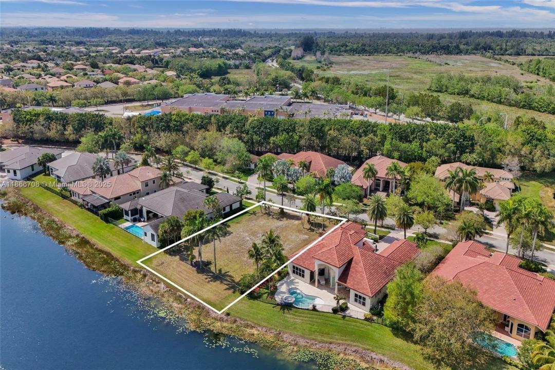 19068 Park Ridge St, Weston, Florida 33332, Estados Unidos