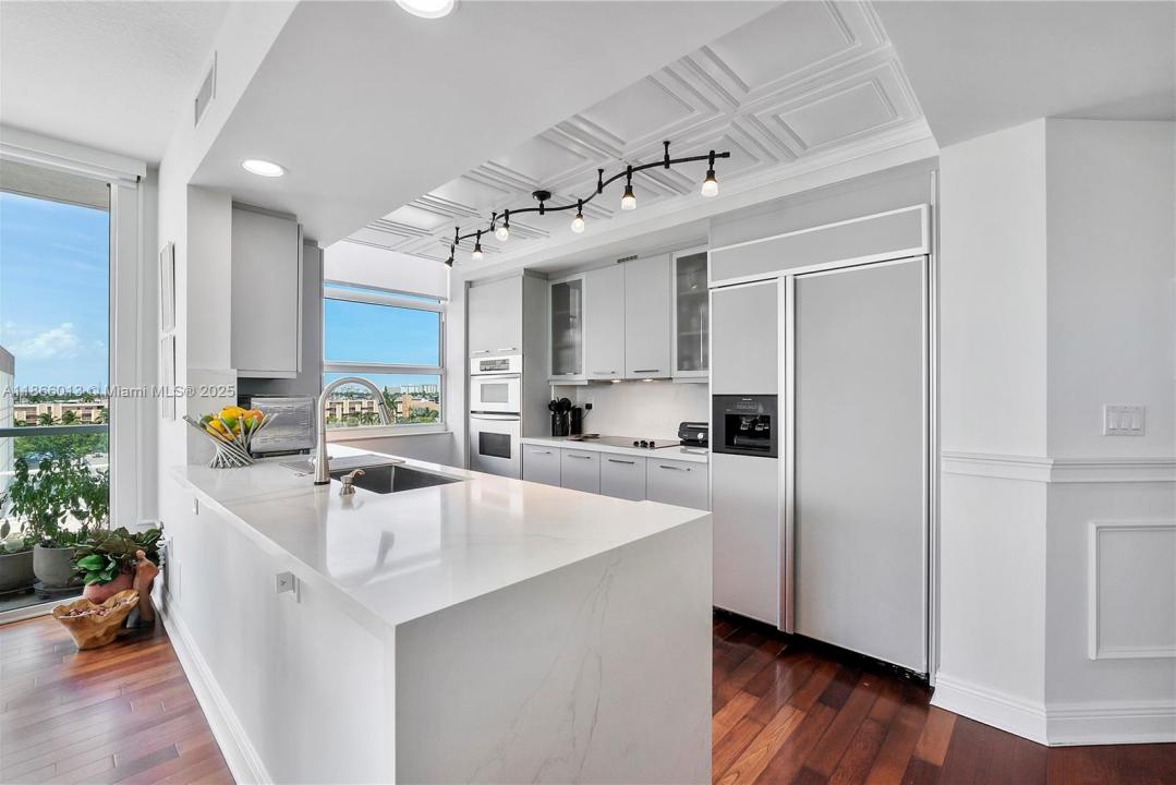 1819 SE 17th St 604, Fort Lauderdale, 佛羅里達州 33316, 美國
