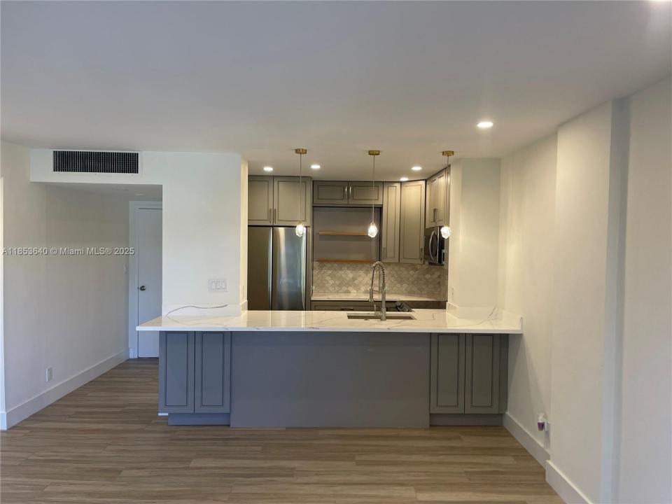 1831 NE 38th St 403, Oakland Park, Flórida 33308, Estados Unidos