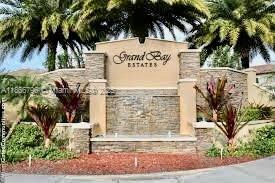8870 NW 99th Path, Doral, Florida 33178, USA