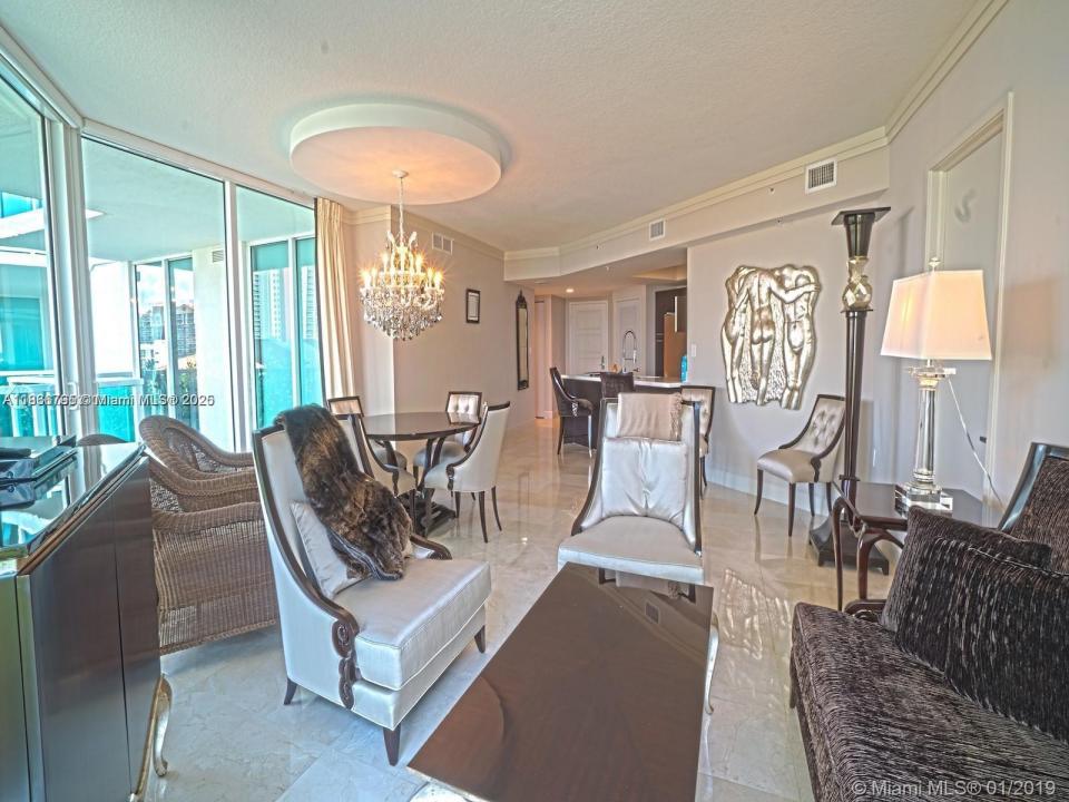 200 Sunny Isles Blvd 2-704, Sunny Isles Beach, フロリダ 33160, アメリカ合衆国