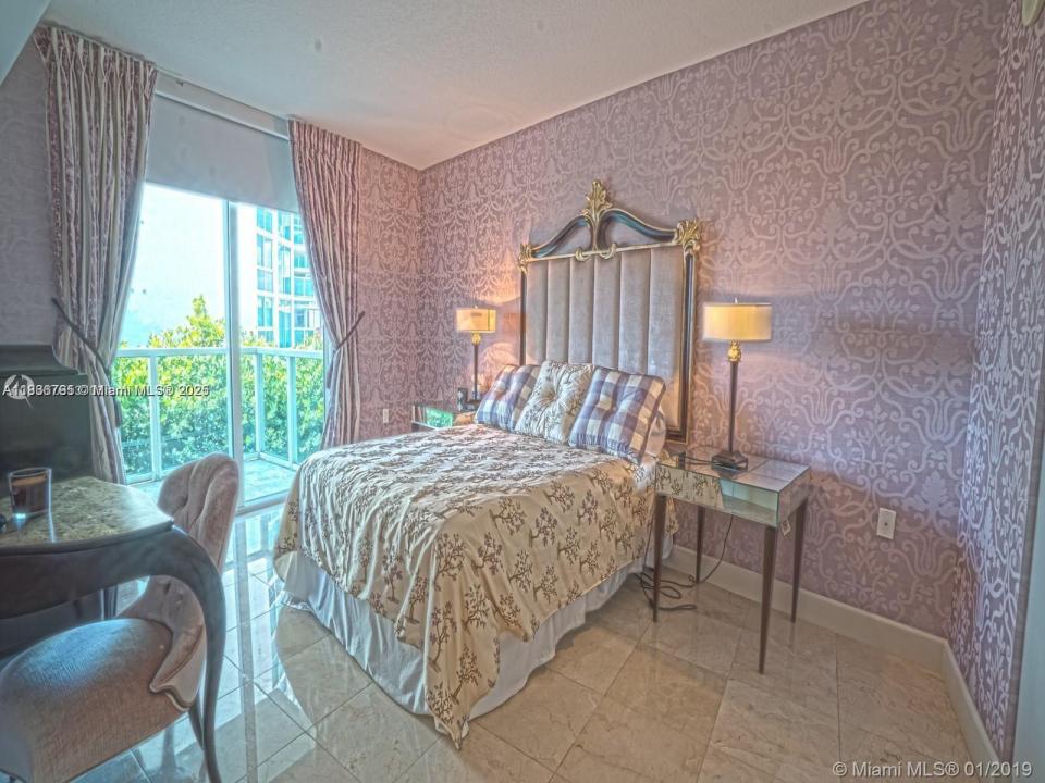 200 Sunny Isles Blvd 2-704, Sunny Isles Beach, フロリダ 33160, アメリカ合衆国