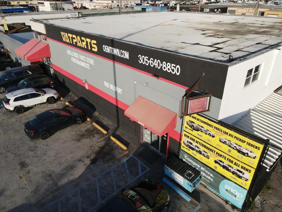 4805 E 10th Ave, Hialeah, Floryda 33013, USA