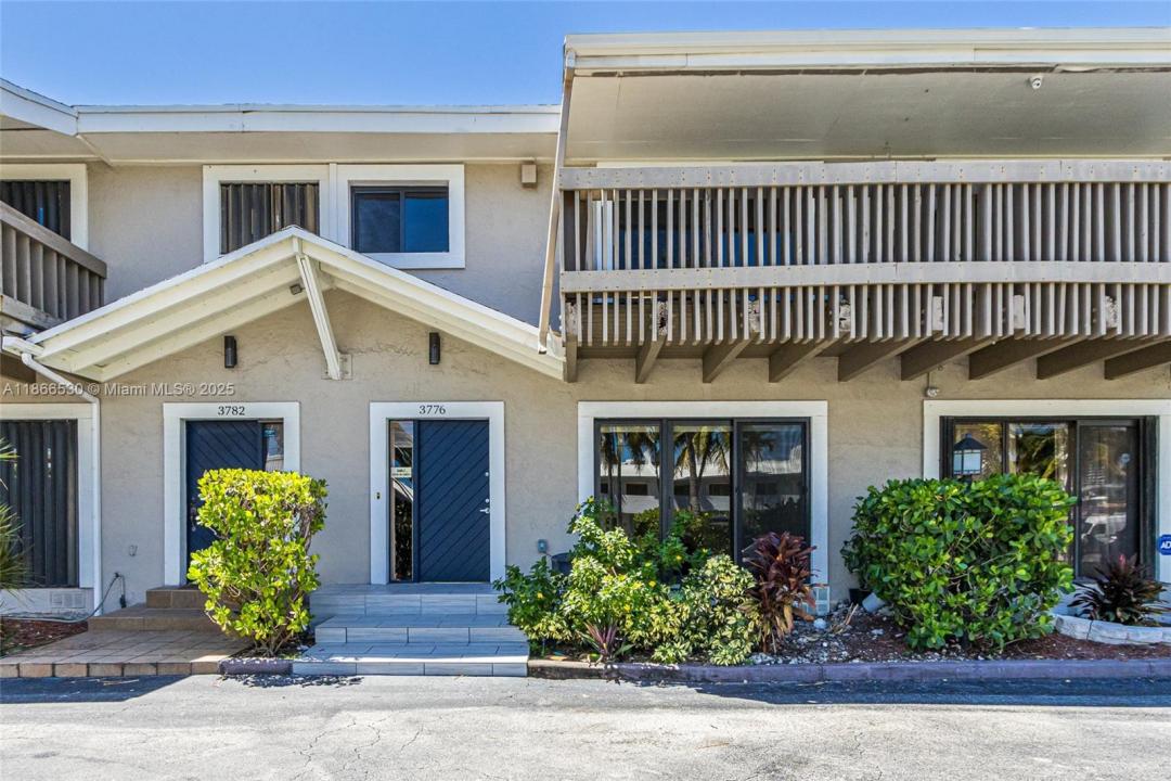 3776 NE 166th St 108, North Miami Beach, فلوريدا 33160, الولايات المتحدة