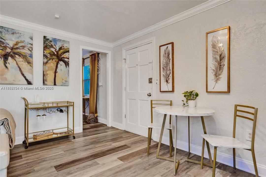 620 NE 28th St 106, Wilton Manors, Florida 33334, Amerika Birleşik Devletleri