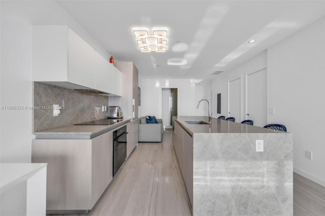480 NE 31st St 4503, Miami, فلوريدا 33137, الولايات المتحدة
