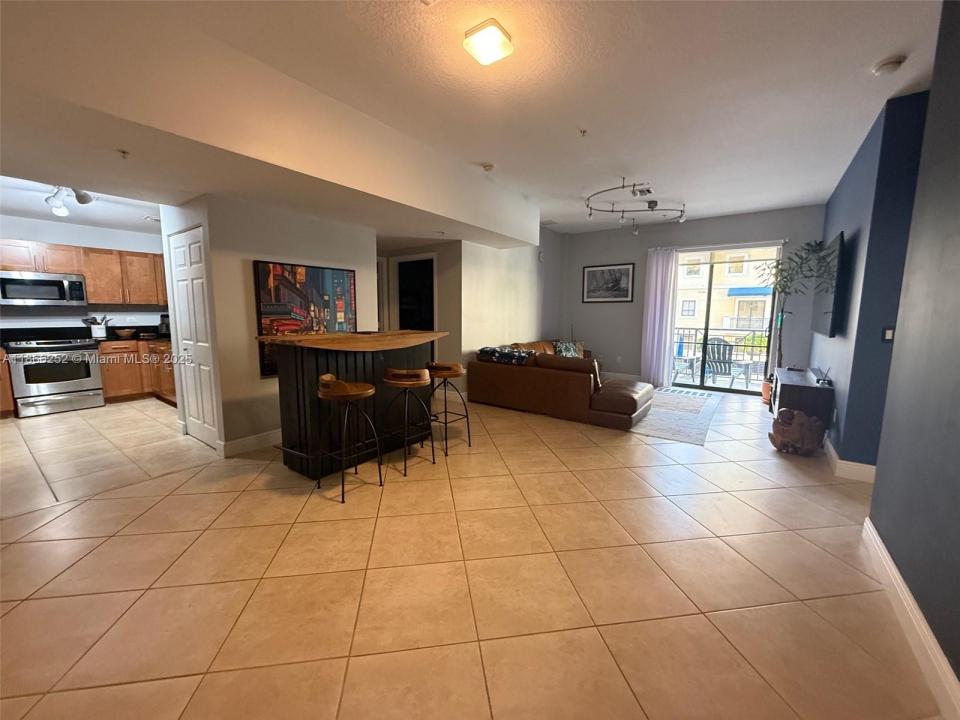 8395 SW 73rd Ave 509, Miami, Флорида 33143, Соединенные Штаты
