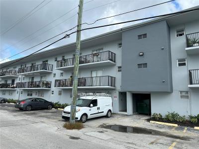 1100 NE 1 111, Hallandale Beach, Florida 33009, USA