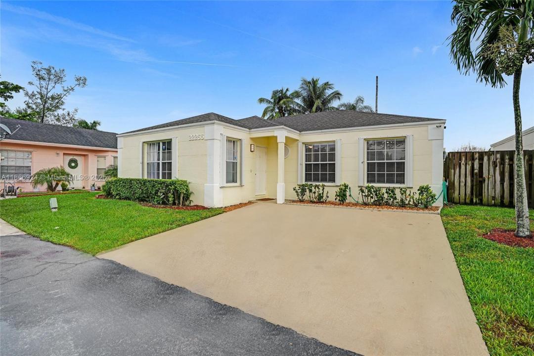 22255 SW 97th Ct, Cutler Bay, Florida 33190, Amerika Birleşik Devletleri