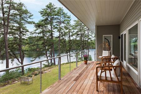 21 Fairview Avenue, Hopkinton, Rhode Island 02832