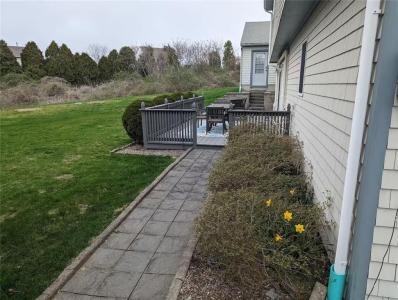 24 Longmeadow Avenue, Middletown, Rhode Island 02842, USA