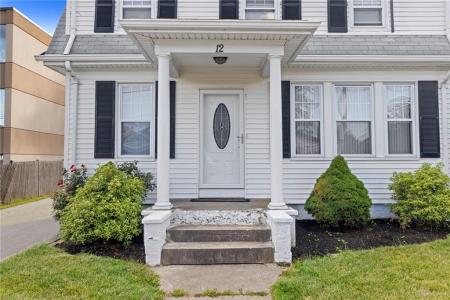 12 Stevens Road, Cranston, Rhode Island 02910, HOA KỲ