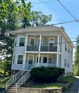 8 Cold Spring Place, Woonsocket, RI 02895, USA