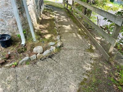 8 Cold Spring Place, Woonsocket, Rhode Island 02895, États-Unis