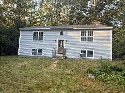 127 S Killingly Road, Foster, RI 02825, USA