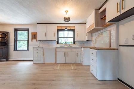 11 Landry Avenue, North Attleboro, Massachusetts 02760, États-Unis