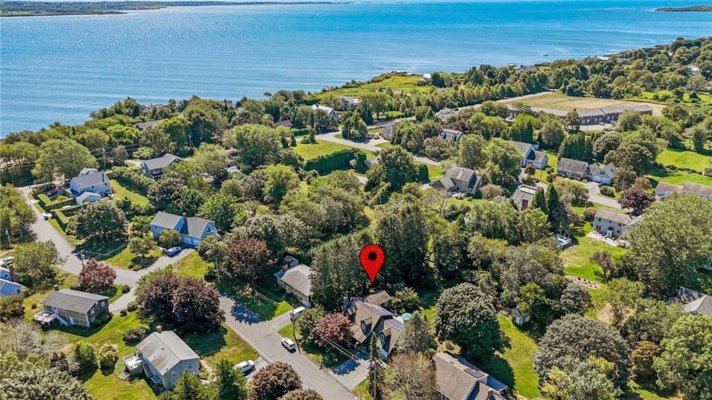 71 Mohawk Drive, Portsmouth, Rhode Island 02871, Estados Unidos