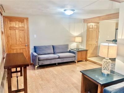 20 Lee Avenue 2, Newport, Rhode Island 02840