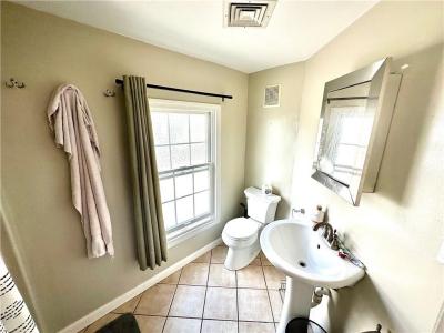 42 Broadway Way, Newport, Rhode Island 02840, USA