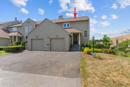 72 Hilltop Drive F, North Providence, RI 02904, USA