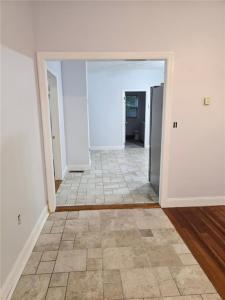 25 Old Oak Ave Avenue 1, Cranston, Rhode Island 02920, Estados Unidos