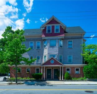 63 Pitman Street 5, Providence, RI 02906, USA