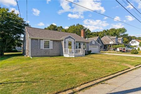 145 Durfee Road, Tiverton, Rhode Island 02878