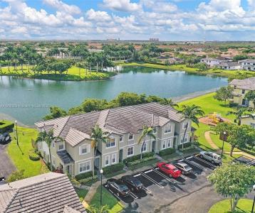 205 SE 29th Ter 1, Homestead, Florida 33033, USA
