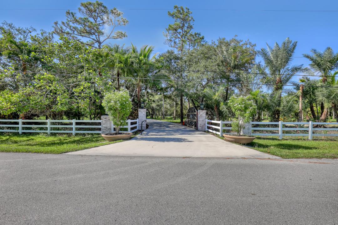 10780 Anderson Lane, Lake Worth, Florida 33449