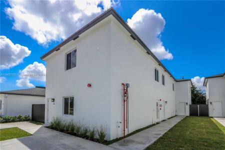 11246 SW 187th St, Miami, Florida 33157, USA