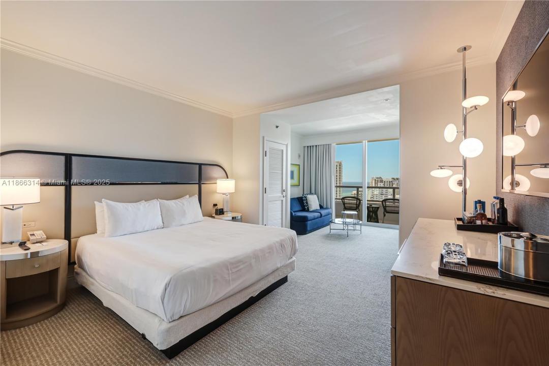 4401 Collins Ave 2010, Miami Beach, Florida 33140, Estados Unidos