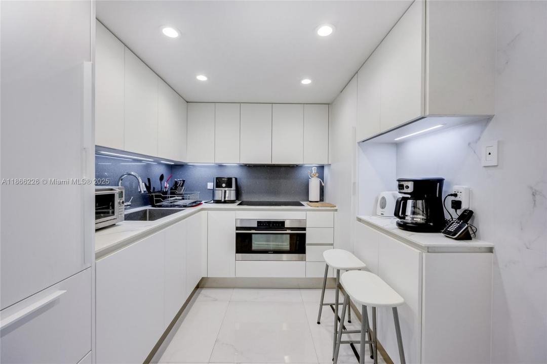 20505 E Country Club Dr 432, Aventura, Флорида 33180, Соединенные Штаты