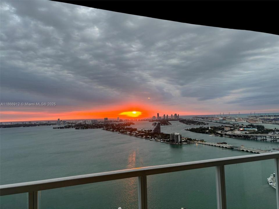 Miami, Флорида 33132, Соединенные Штаты
