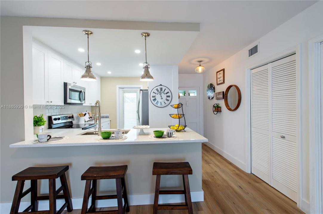 1100 Pine Dr 105, Pompano Beach, フロリダ 33060, アメリカ合衆国