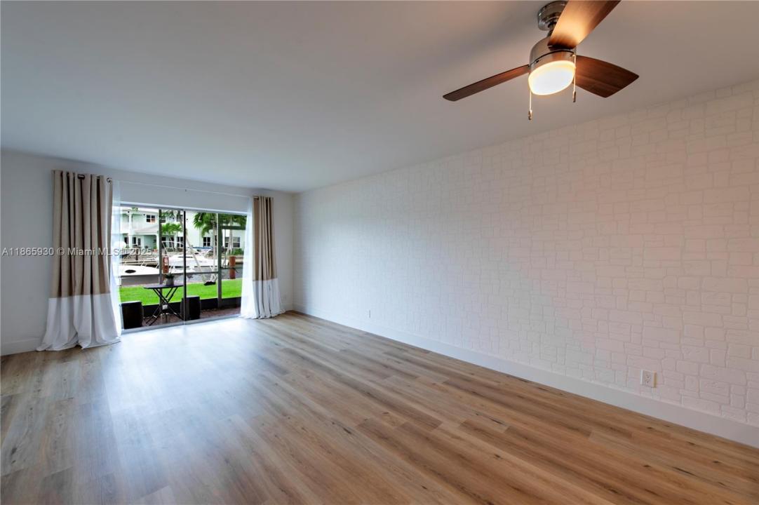 1100 Pine Dr 105, Pompano Beach, フロリダ 33060, アメリカ合衆国